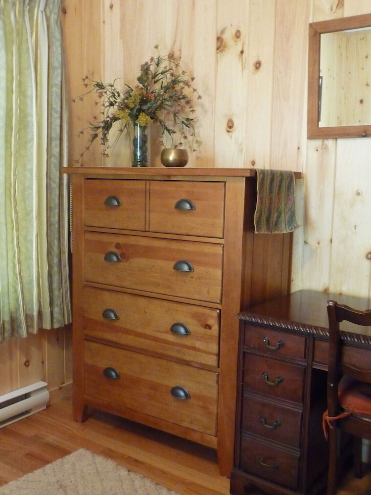 Cottage Private Lake Superior Beachfront30min to