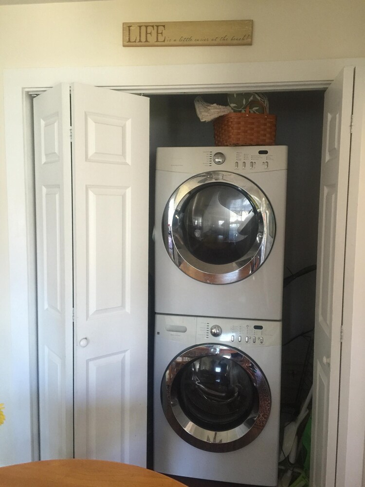 Green Harbor Three bedroom home., Marshfield Room Prices & Reviews