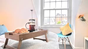 2 bedrooms