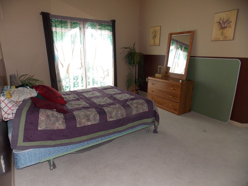 3 bedroom 2 bathroom upstairs apartment in downtown Onaway Onaway Vrbo