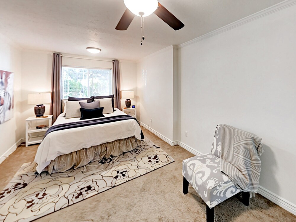 Stylish Desert Oasis 3 Br Home Phoenix Usa Best Price