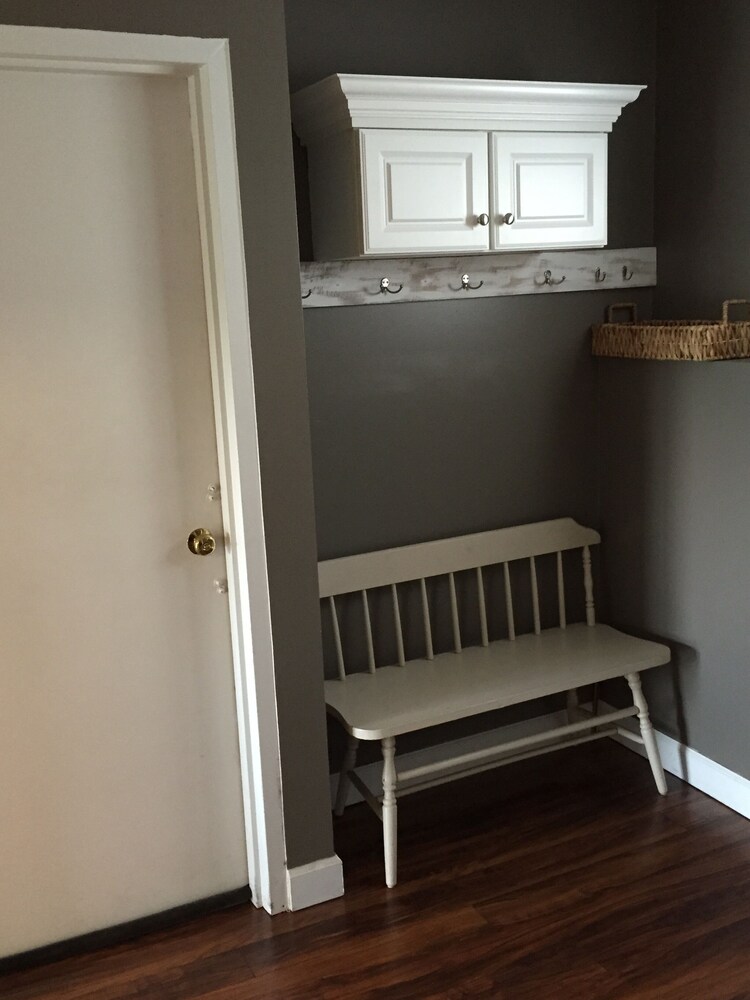 Updated Weirs Beach, Village Of Winnipesaukee Condo Weirs Beach