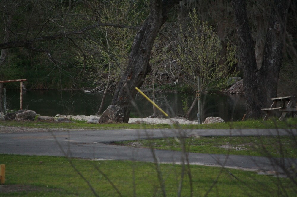New Beautiful Home in River Road Villas, "River Time" on the Guadalupe River