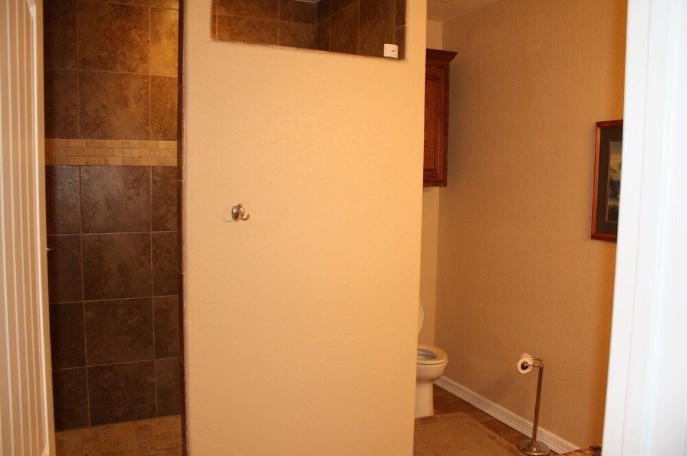 New Beautiful Home in River Road Villas, "River Time" on the Guadalupe River