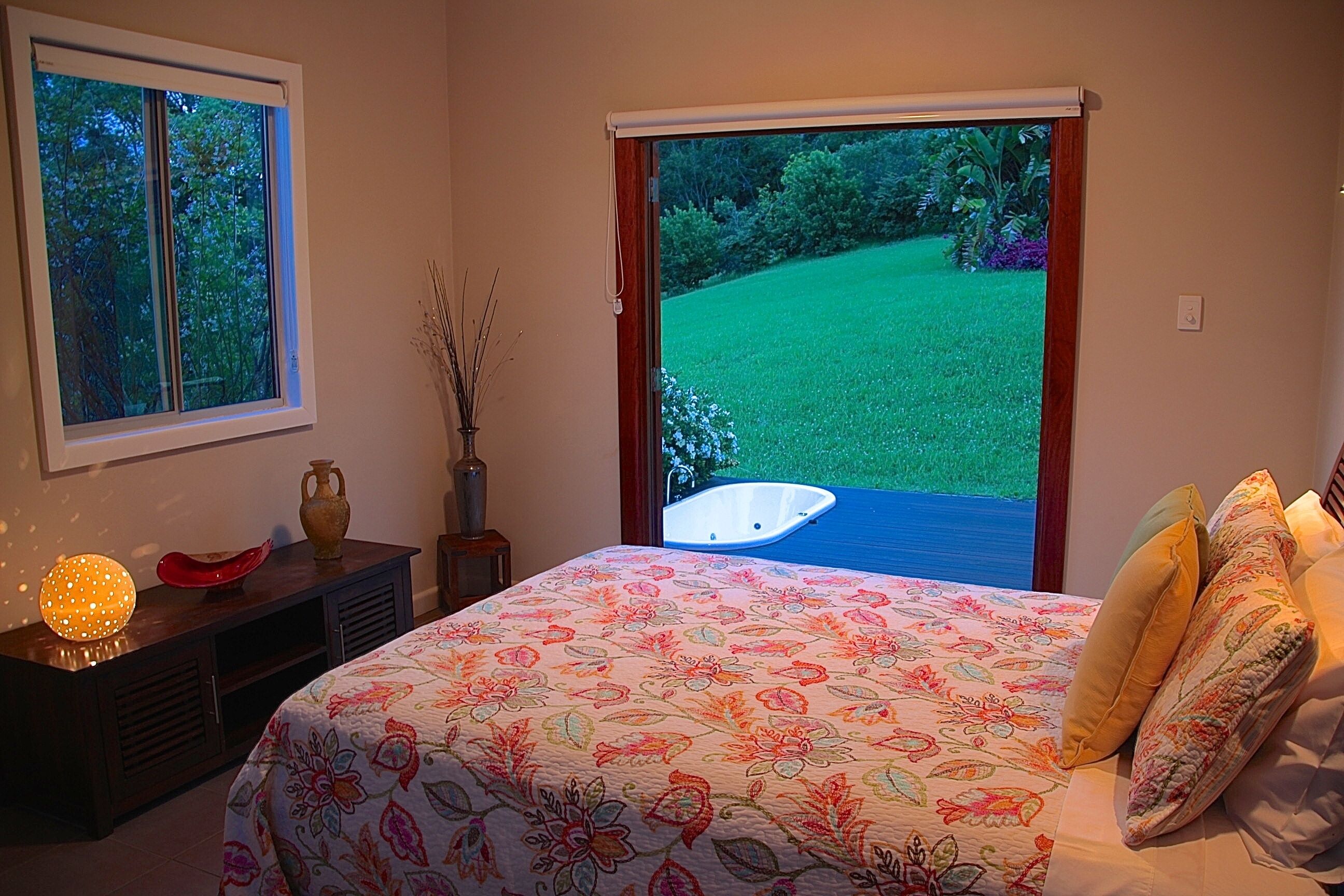 Afterglow Offers Romance, Luxury and Indulgence Amid the Quiet Beauty of Nature