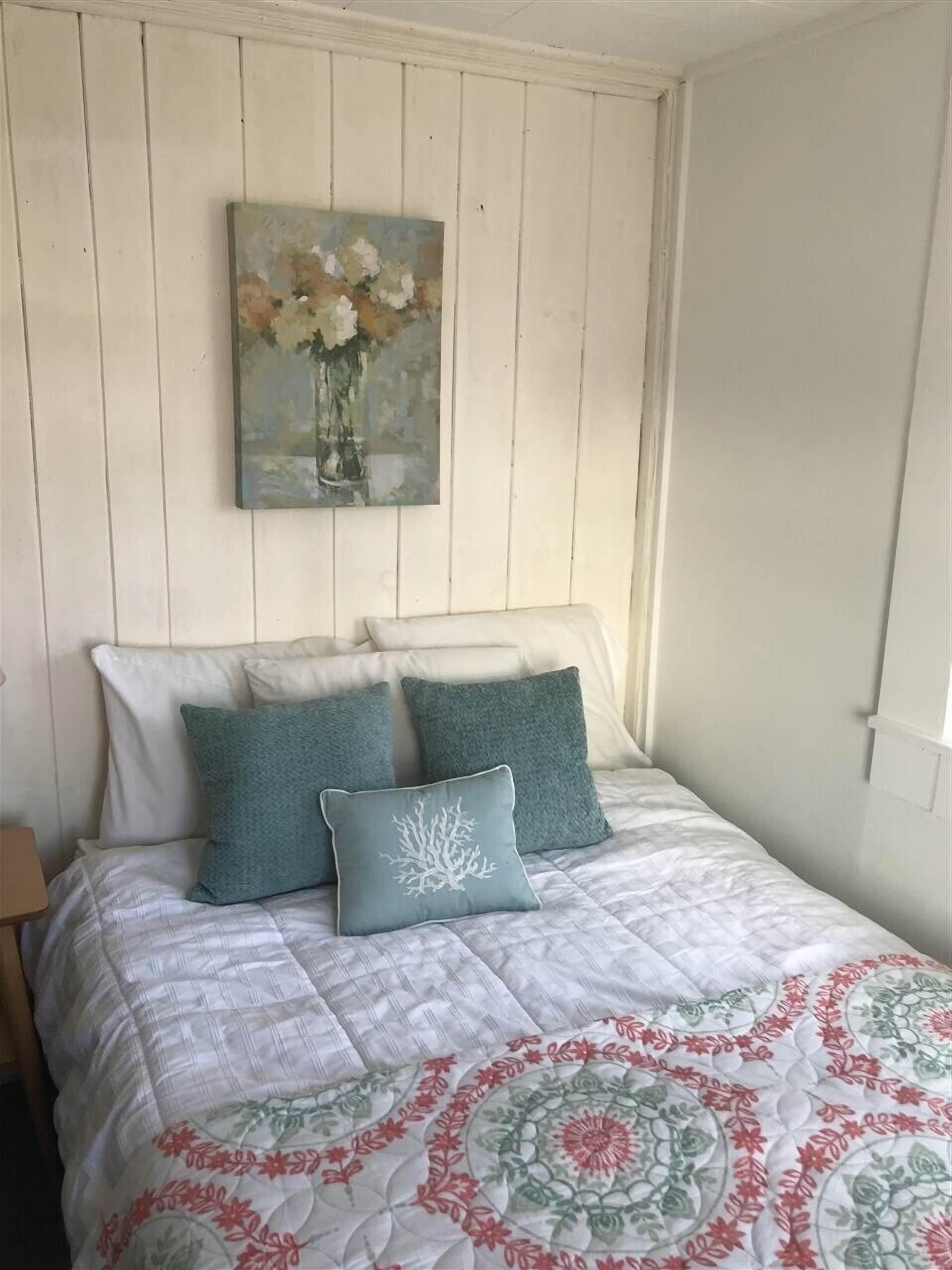 Kings Highway Beach Cottage in Portsmouth, United States