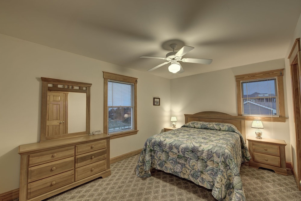 Fo'get About It, soundfront home Frisco NC Brigands' Bay Vrbo