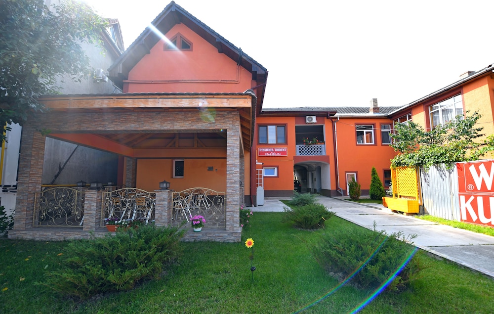 Pensiunea Trident in Hateg, Romania
