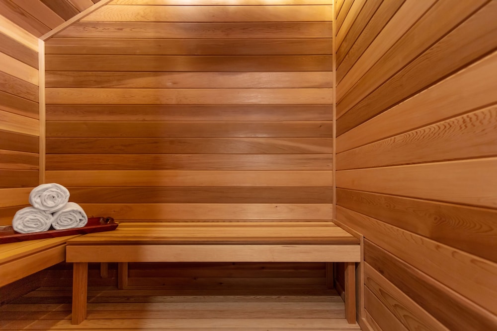 Sauna, Mr. C Miami – Coconut Grove