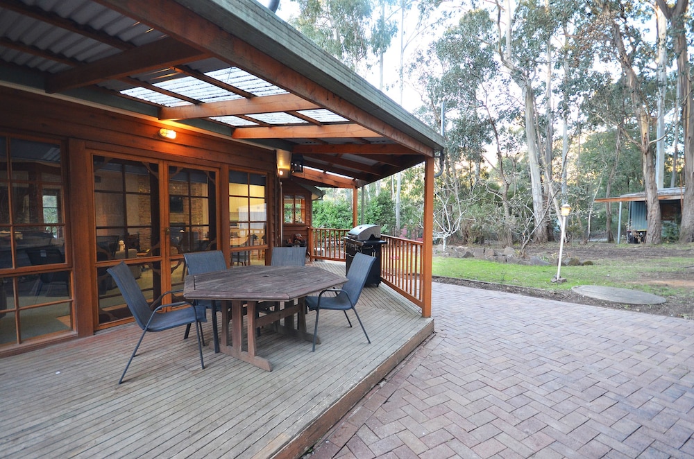 Mountain Range Retreat