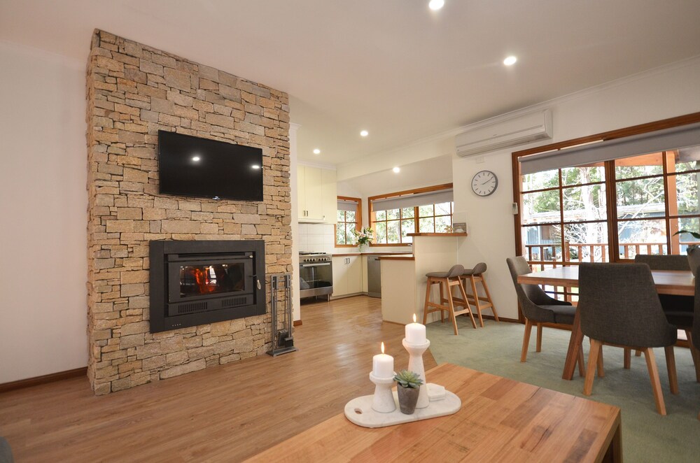 Mountain Range Retreat