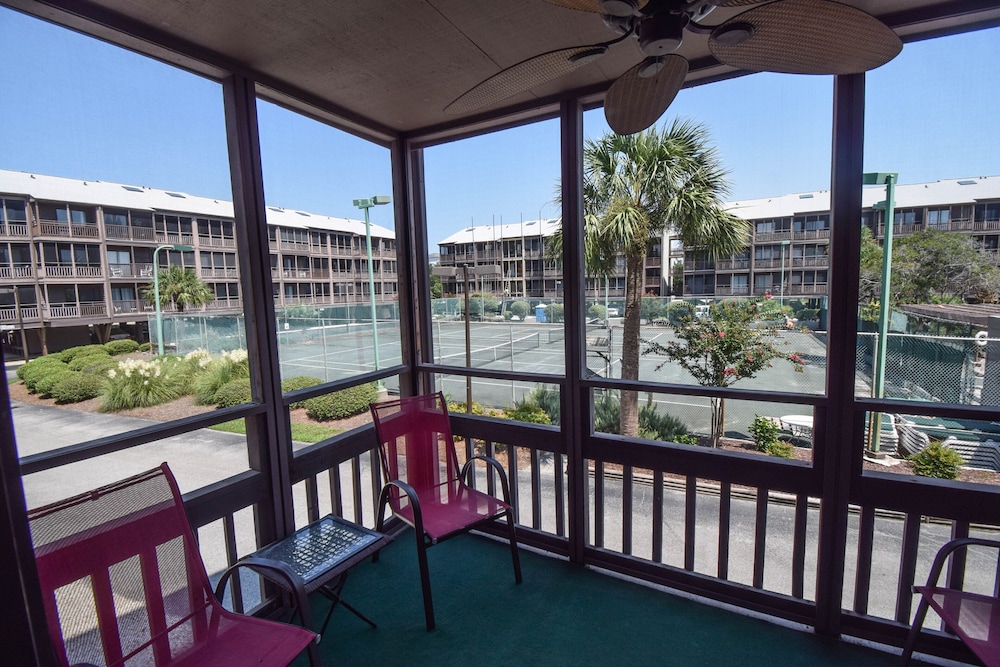 Tilghman Beach and Racquet Club Unit: 166! Across the street from the beach!