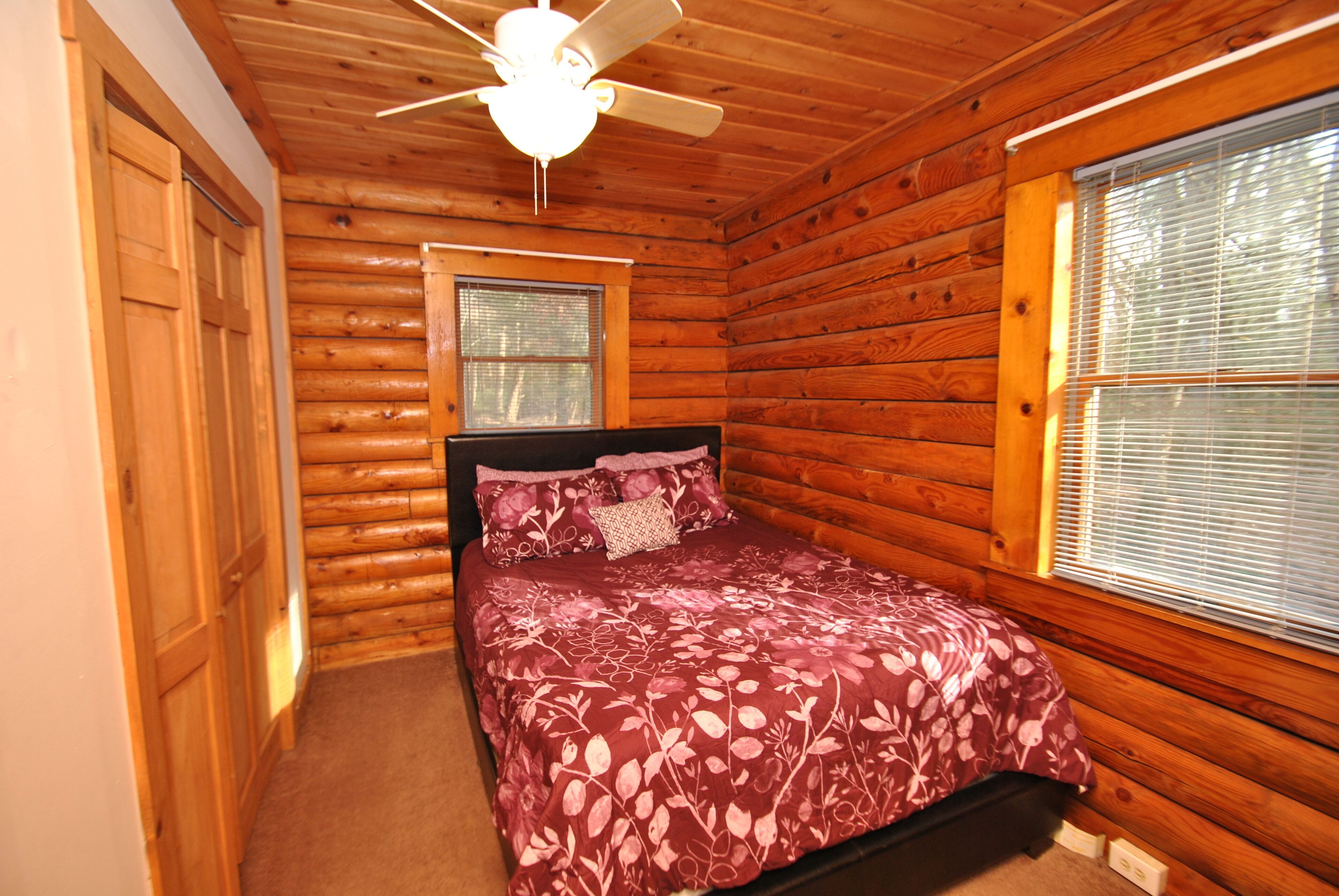 ?#1?free 4th Nightgreat Lodge?w/hot Tubgrand Leisure Travel in East Stroudsburg, United States