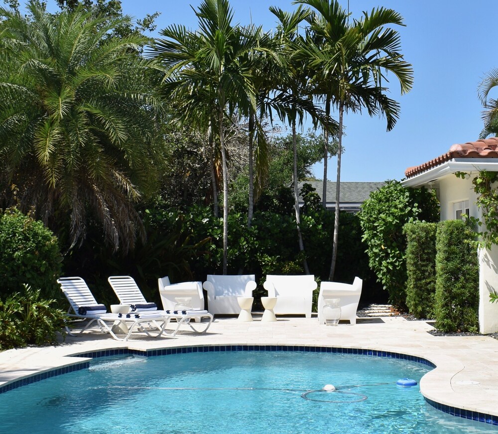 Boca Raton Shopping >> East Boca Raton Minutes To Beach Downtown Mizner Park Shopping Boca Raton Shopping >> East Boca Raton Minutes To Beach Downtown Mizner Park Shopping