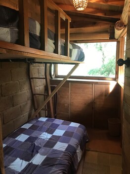 Cabin With Jacuzzi Next To The Montealto Ecological Reserve