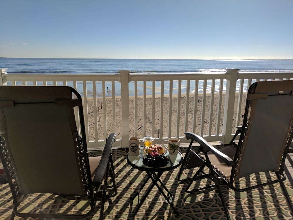 Oceanfront Condo! Spectacular Views From Private Large Balcony Old