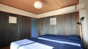 Blackout drapes, free WiFi, linens