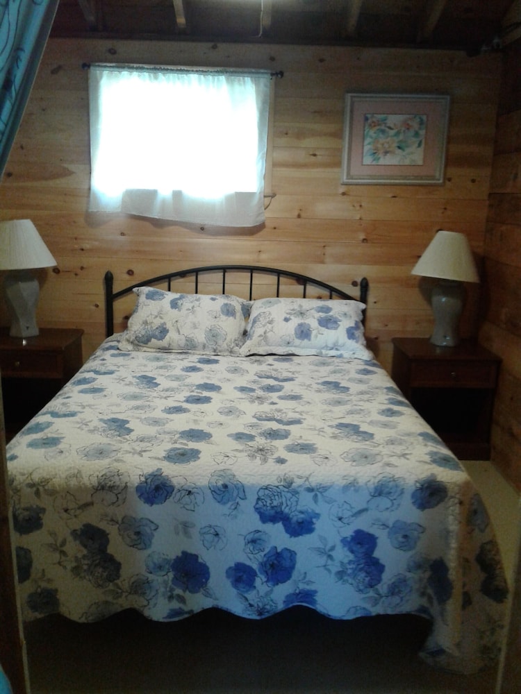 Waterfront Camp On b Pond Eastbrook Vrbo