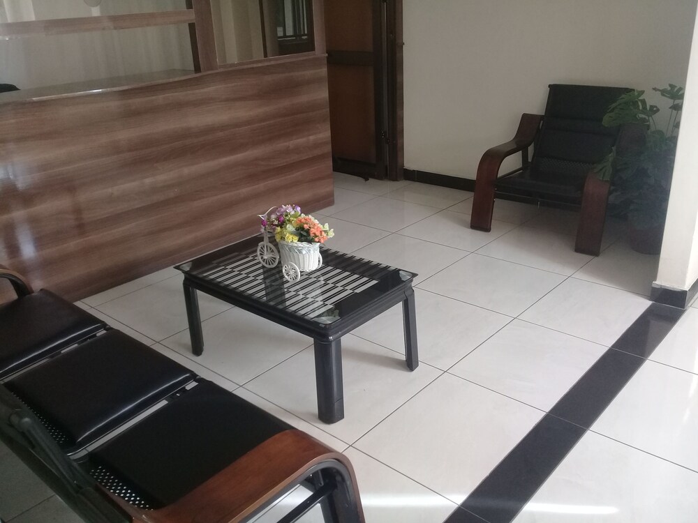 Hotel Wagon Wheel In Naivasha Cheap Hotel Deals Rates