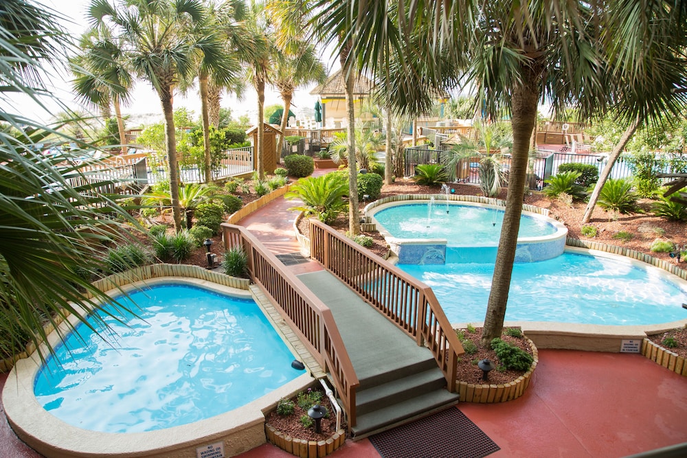 Oceanfront Suite w/Amazing View + Official On-Site Rental Privileges