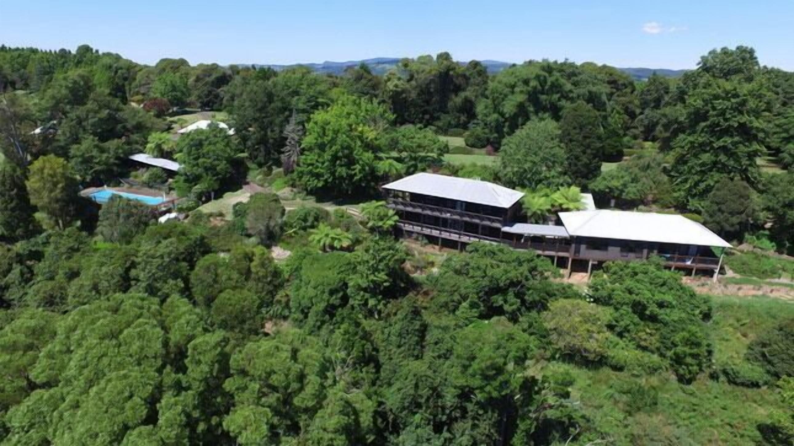 Mount Christopherson Retreat - Avalon Apartment