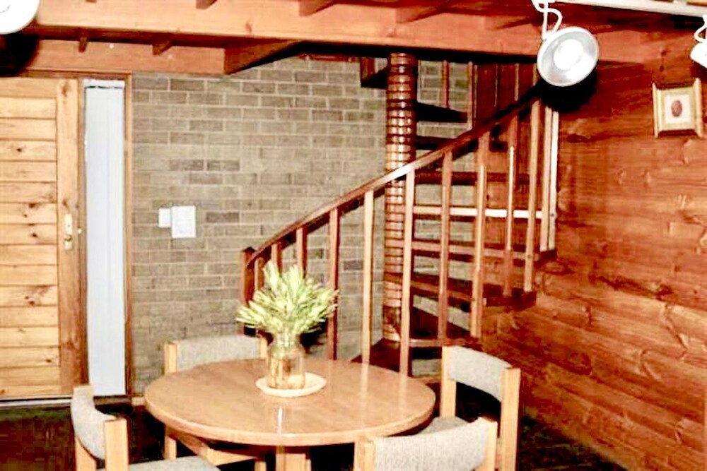 SouthBeach Absolute Beachfront 11 Gold Coast Drive Deals & Reviews (Carrickalinga, AUS) Wotif