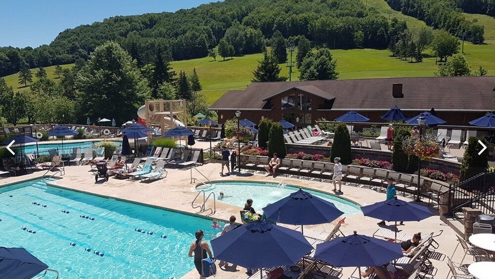Tamarack Club Holiday Valley 1 br condo in Ellicottville Best