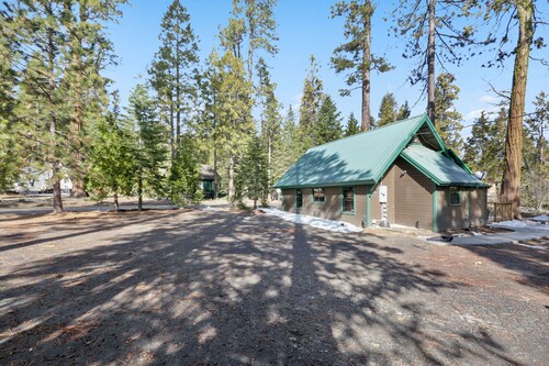 Visit China Peak Mountain Resort In Lakeshore Expedia