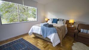 4 Schlafzimmer, Bügeleisen/Bügelbrett, WLAN, Bettwäsche