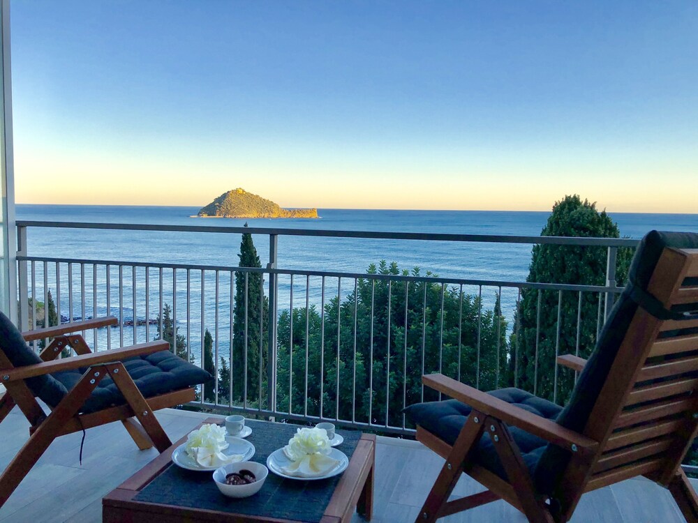 Residence Alassio Italia Residence Panama