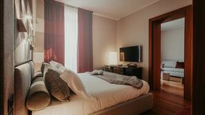 Minibar, cassaforte in camera, con stile personalizzato