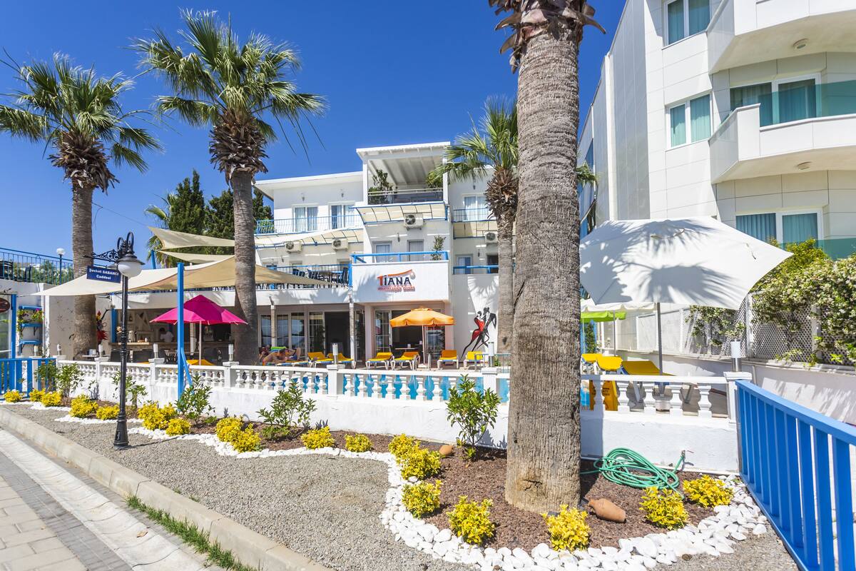 Tiana Moonlight Hotel All Inclusive In Bodrum Expedia