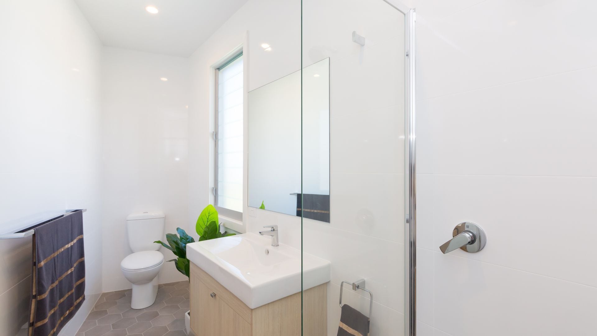 Absolute Beachfront. Watch Whales From the Balcony