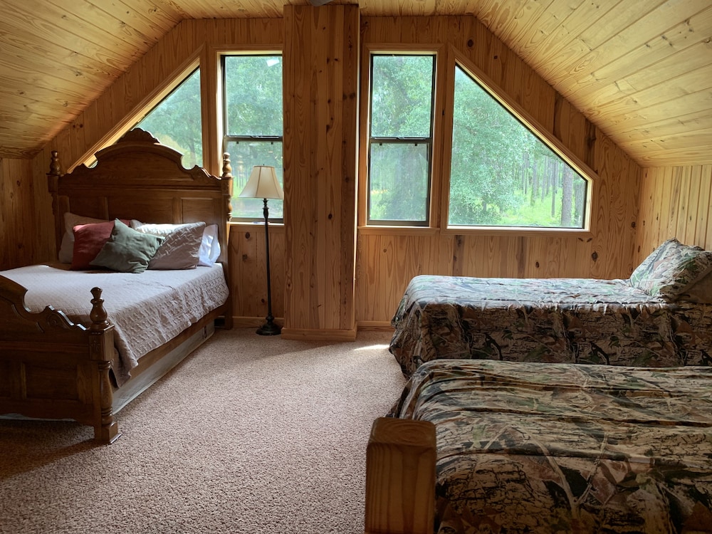 Blackshear Cabin on the Pond Pierce County Vrbo
