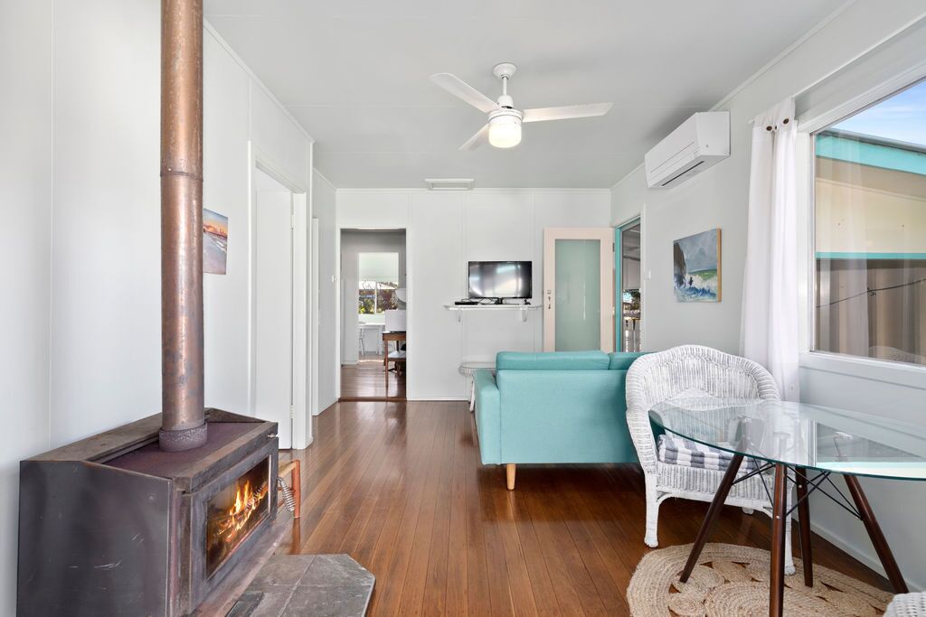 Curlew Cottage - Red Rock, NSW