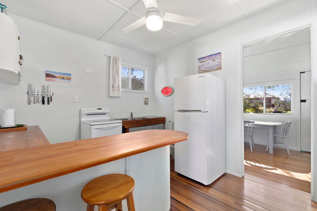 Curlew Cottage - Red Rock, NSW