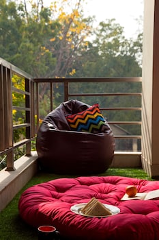 Zostel South Delhi Reviews Photos Rates Ebookers Com When we launched @zostel #southdelhi with a kickass party. ebookers