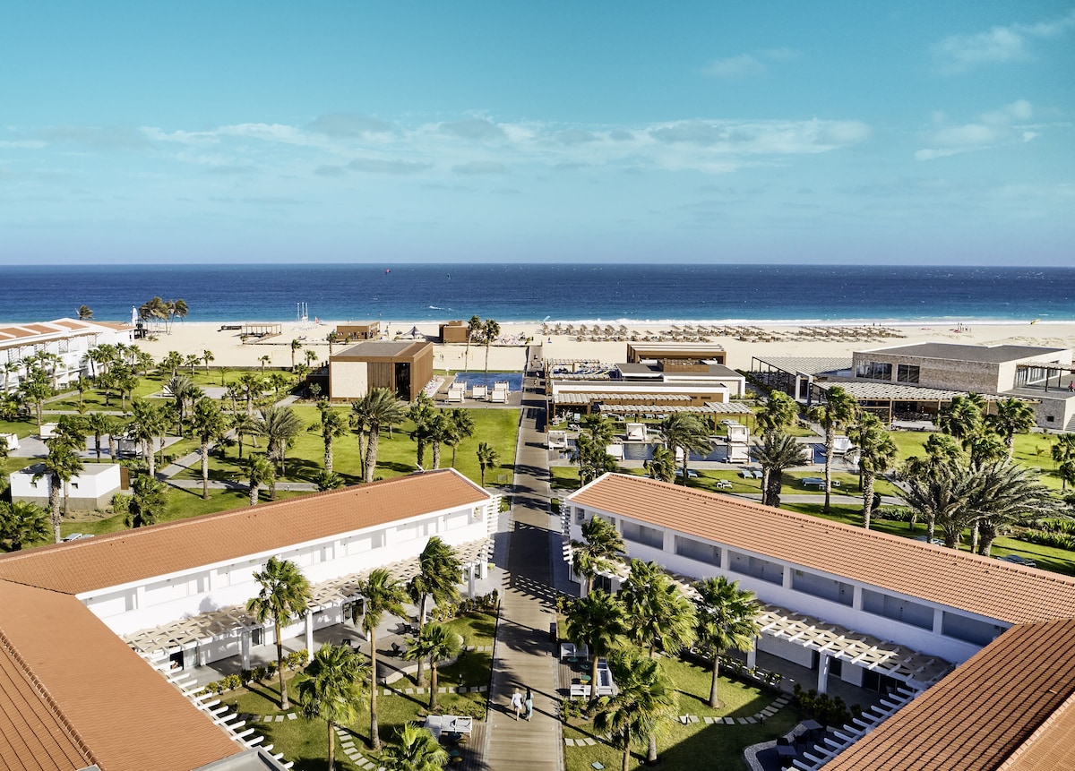 robinson-cabo-verde-adults-only-all-inclusive-sal-cpv-expedia-fr