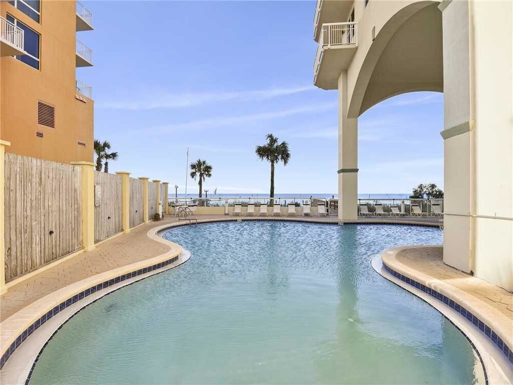 Celadon Beach Resort 905 One Bedroom Condo In Panama City