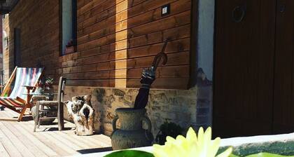 B&B Lotus House