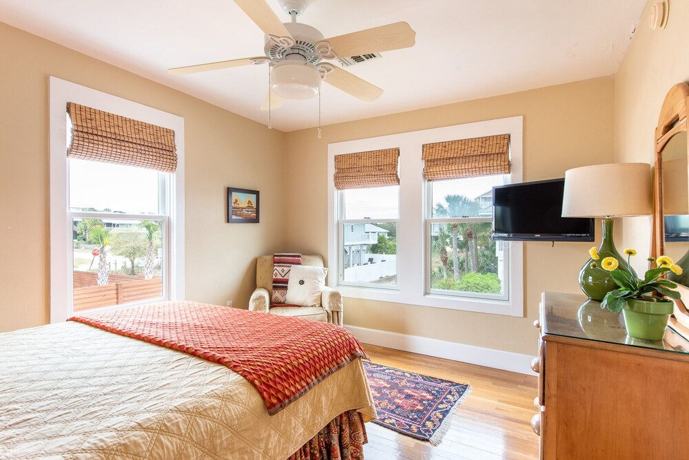 Family Favorite 'Walker House' in Grayton BeachPrivate Pool, Santa Rosa Beach Room Prices