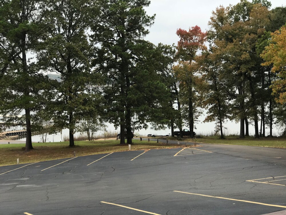 Cabin 8 Overlooks Yarborough Landing and Millwood Lake, Ashdown, AR