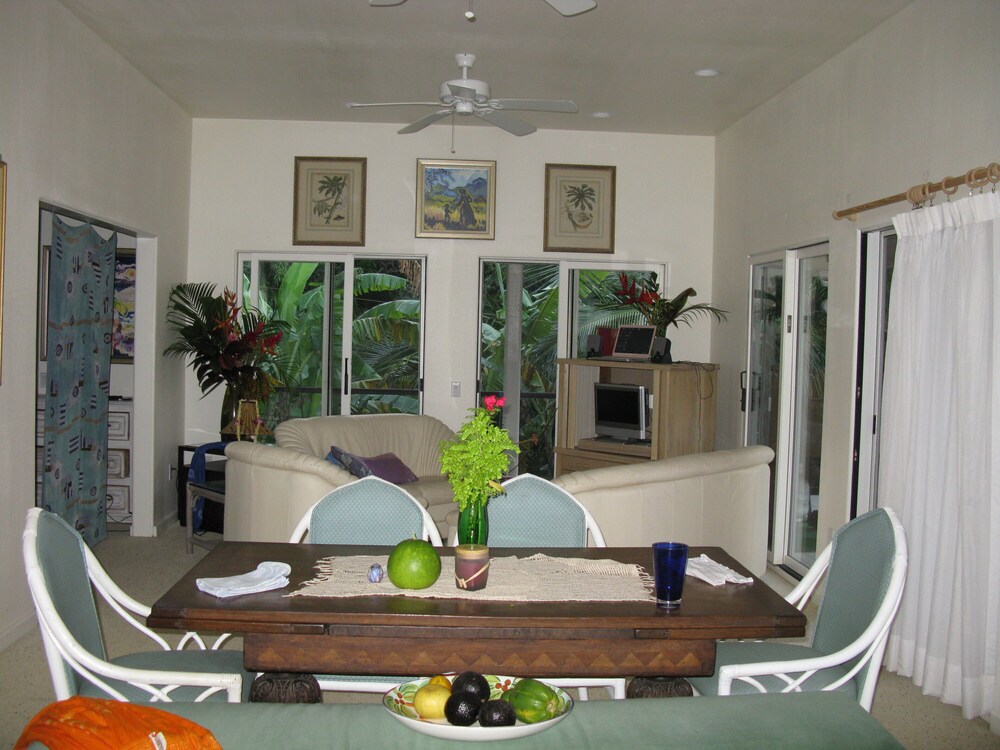 Hana Relaxing And Comfortable Vacation Rental For Peace And
