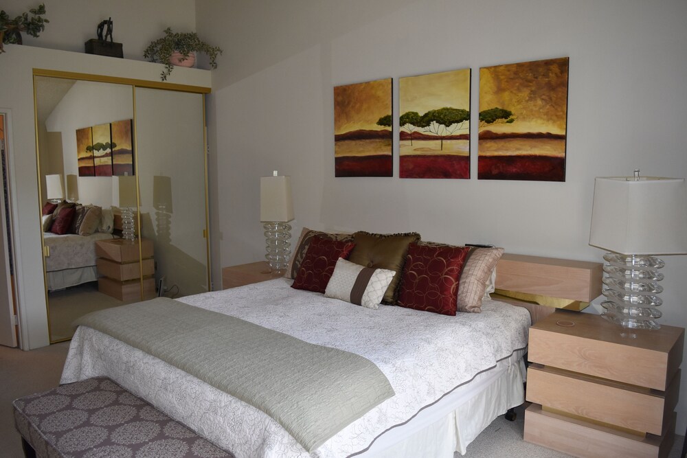 3 BR/3 BA PGA West Condo on Stadium Course 245390 La Quinta Vrbo