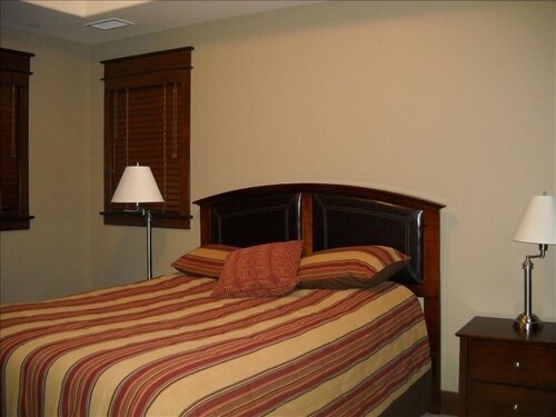 Village At Riverstone 1 Bedroom Luxury Condo By Spokane