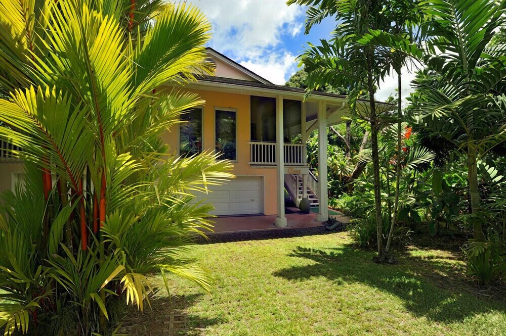 Hana S Luxurious Vacation Rental For Peace Quiet And Nature In