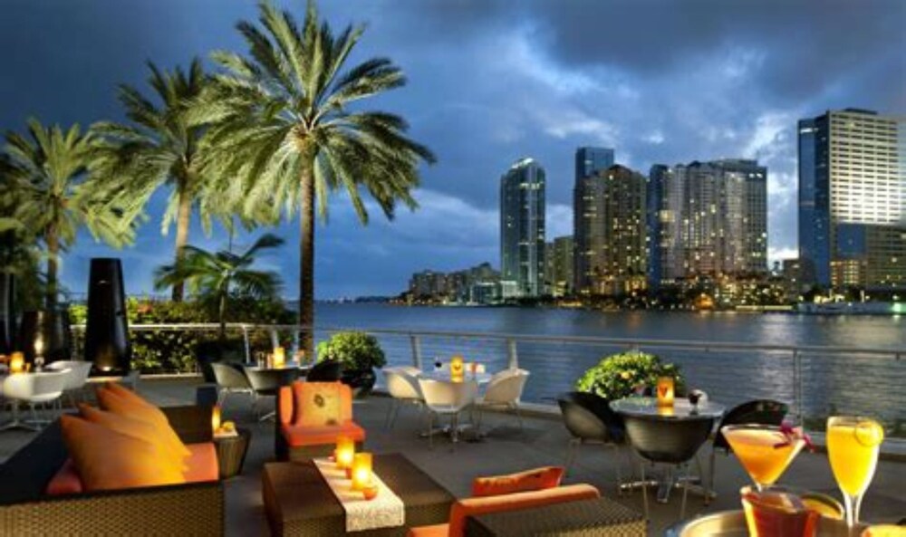 Icon Brickell W Hotel 2BE/2BA Dream Pad