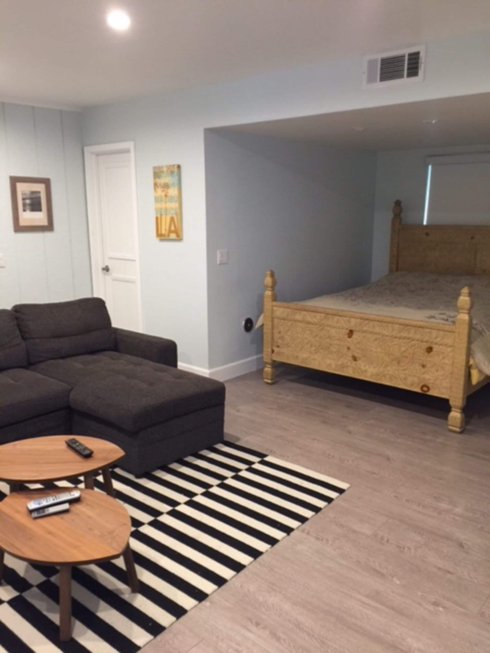 Beautiful Newly Remodeled Ocean View Home Near Rincon Beach! Beach Access! in Ventura, United States