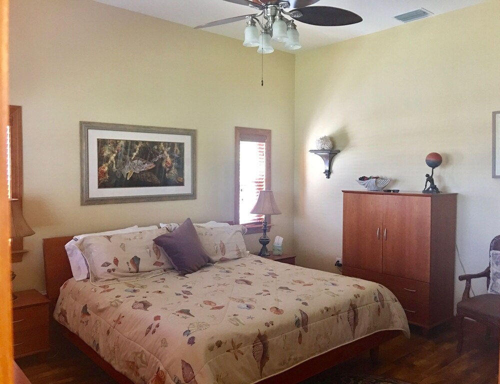 Island Home w/ Boat Dock, Parking, Transportation To and From Island