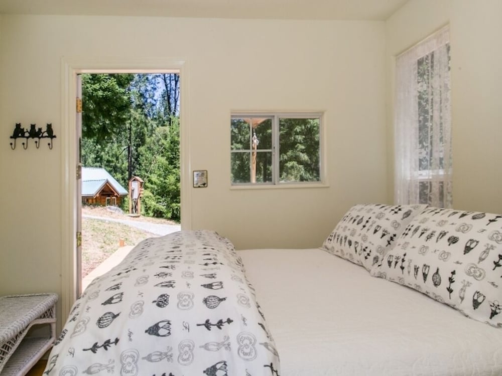 Romantic Creekside Privacy with Hot Tub Nevada County Vrbo